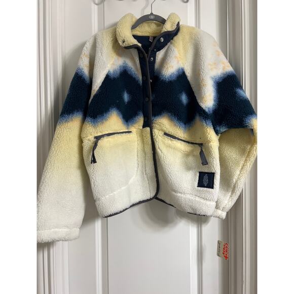 NWT Free People Movement Hit The Slopes Printed Fleece Jacket | Size M - Picture 2 of 9